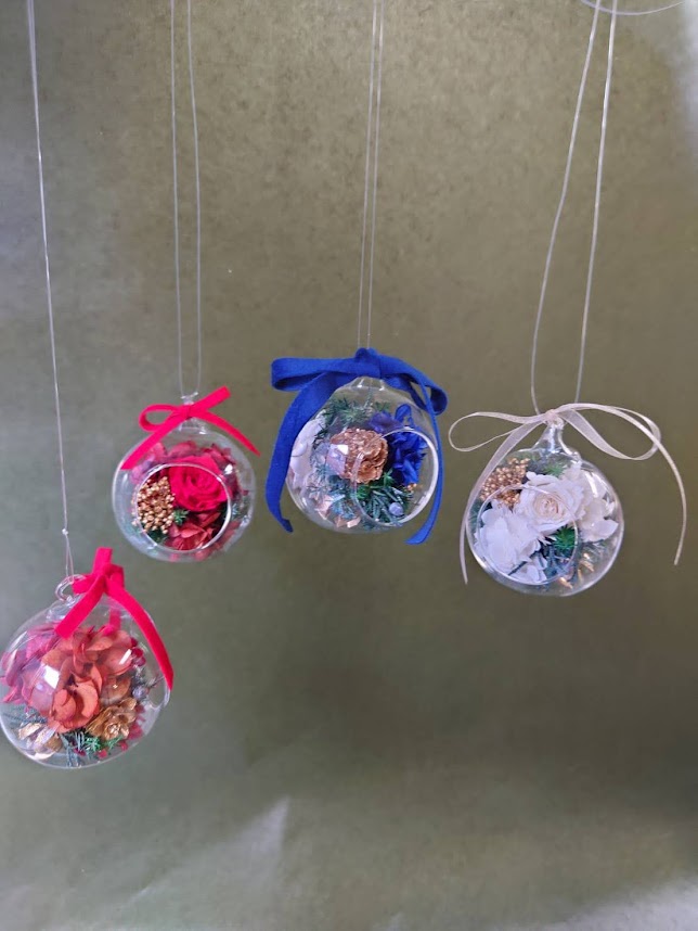 ガラス玉オーナメント